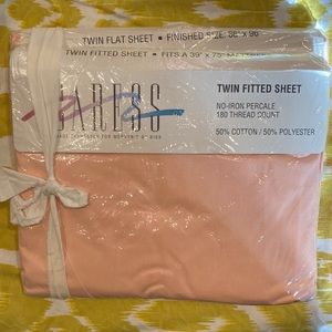 NWT 1980’s Caress pink 2 piece twin set. B1‎